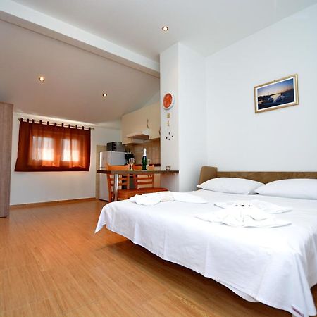 Studio Apartment Martin Zadar Luaran gambar