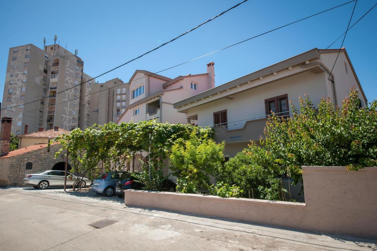Studio Apartment Martin Zadar Luaran gambar
