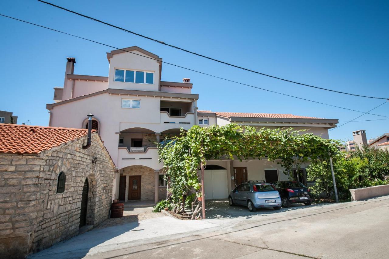 Studio Apartment Martin Zadar Luaran gambar